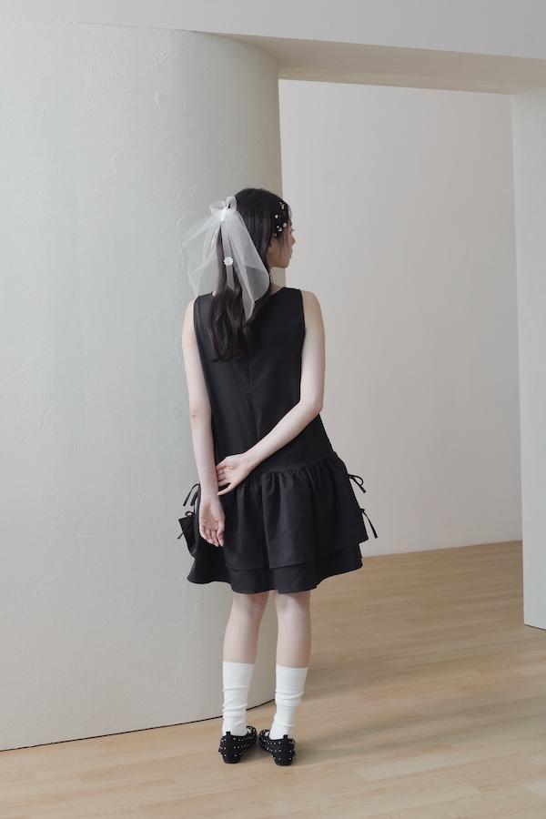 層次下襬側邊綁帶背心裙(黑) 