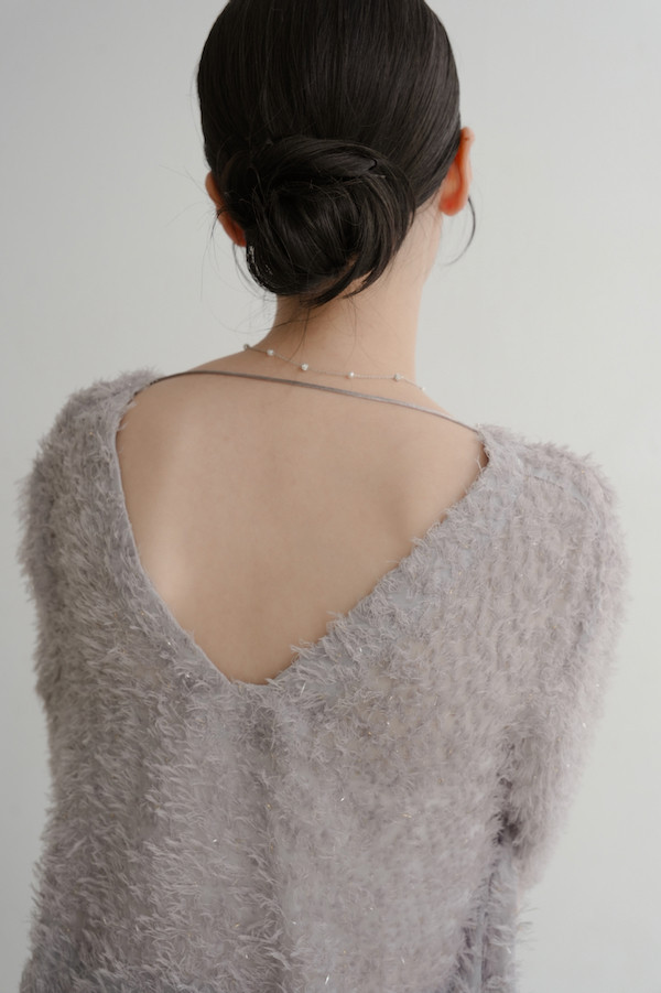 Ｖ領亮亮毛毛上衣(灰) 