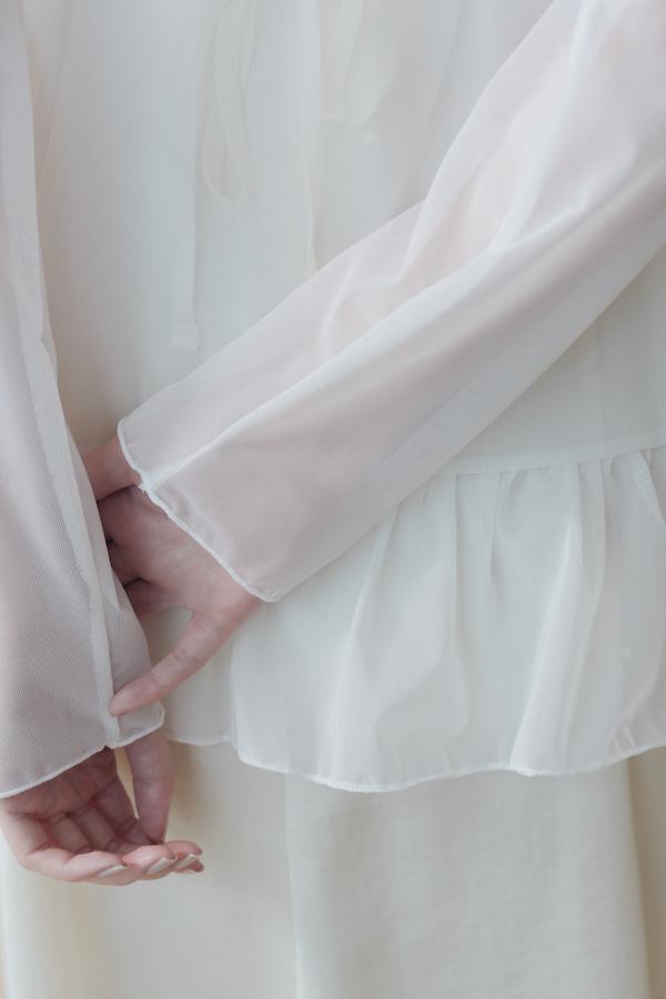 快閃-高密度網紗透肌感上衣(白) 