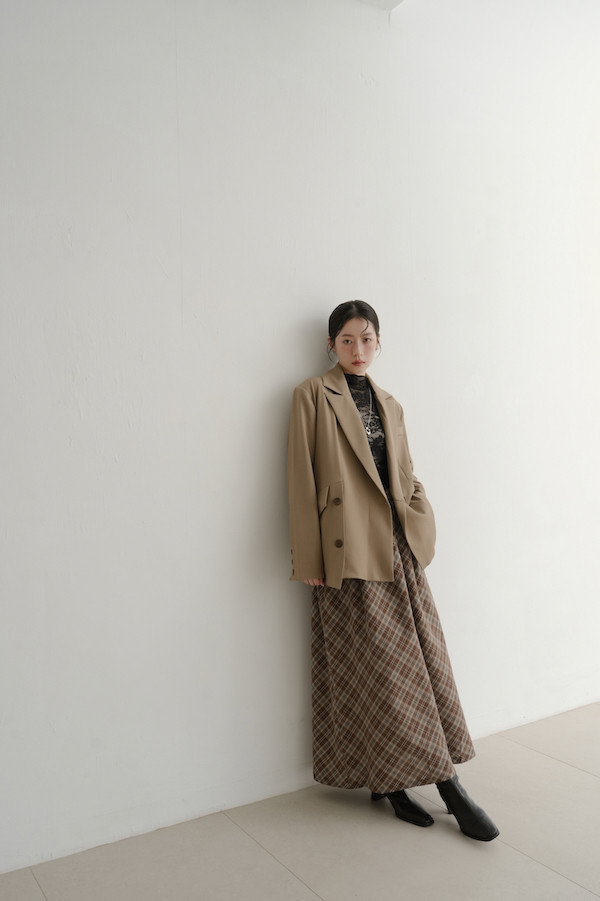 斜口袋側邊不規則西外(淺棕) 