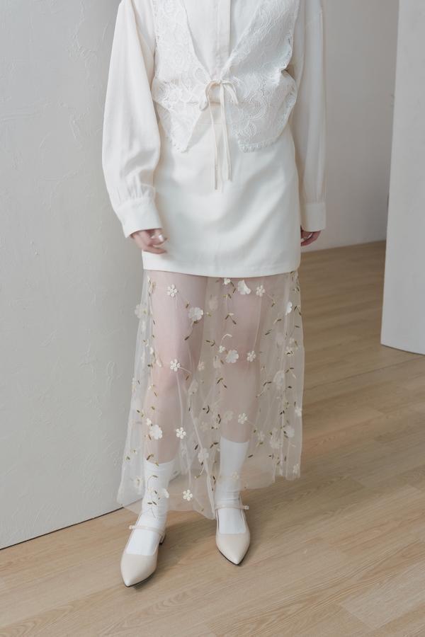 快閃-下襬拼接花朵刺繡紗裙(米白) 