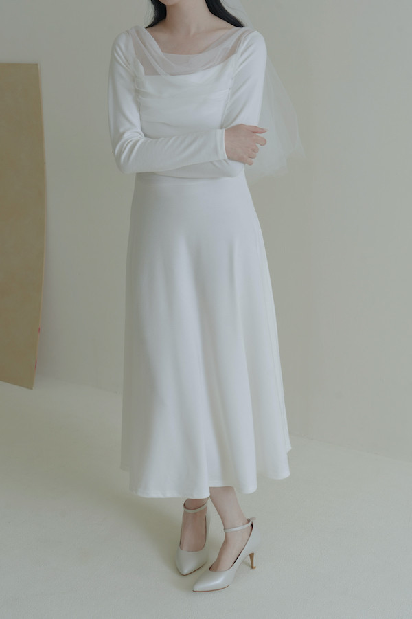 垂領抓褶網紗長洋裝(白) 