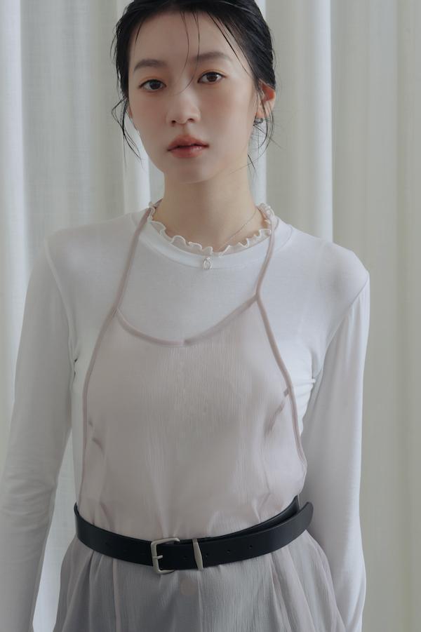 木耳薄紗滾邊天絲上衣(白) 