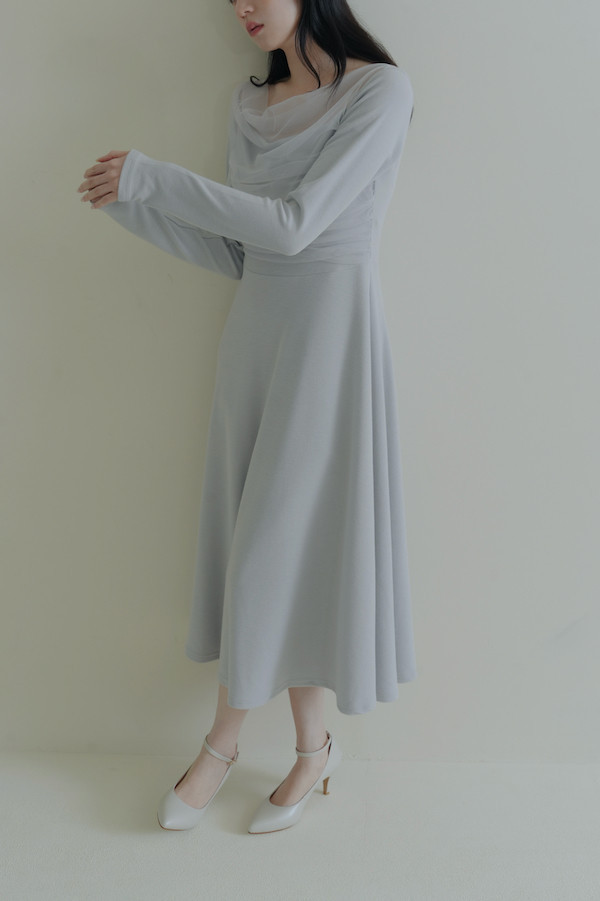 垂領抓褶網紗長洋裝(淺藍) 