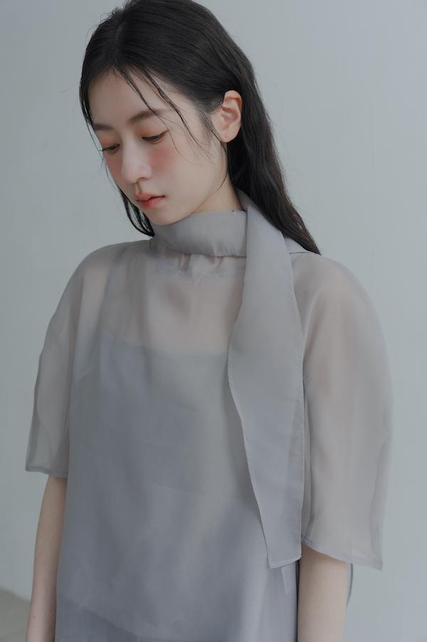 透肌彎弧袖韓系上衣(灰) 