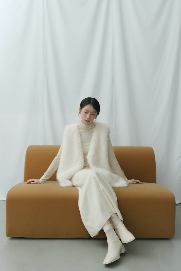 簡約後開衩保暖長裙(白) 