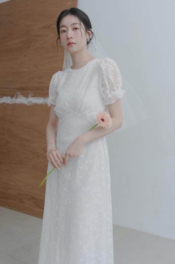 春日小花刺繡長洋裝(白) 