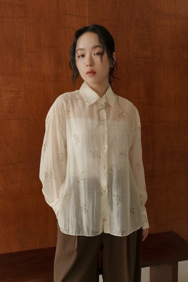 田園花樣天絲透肌上衣(白) 