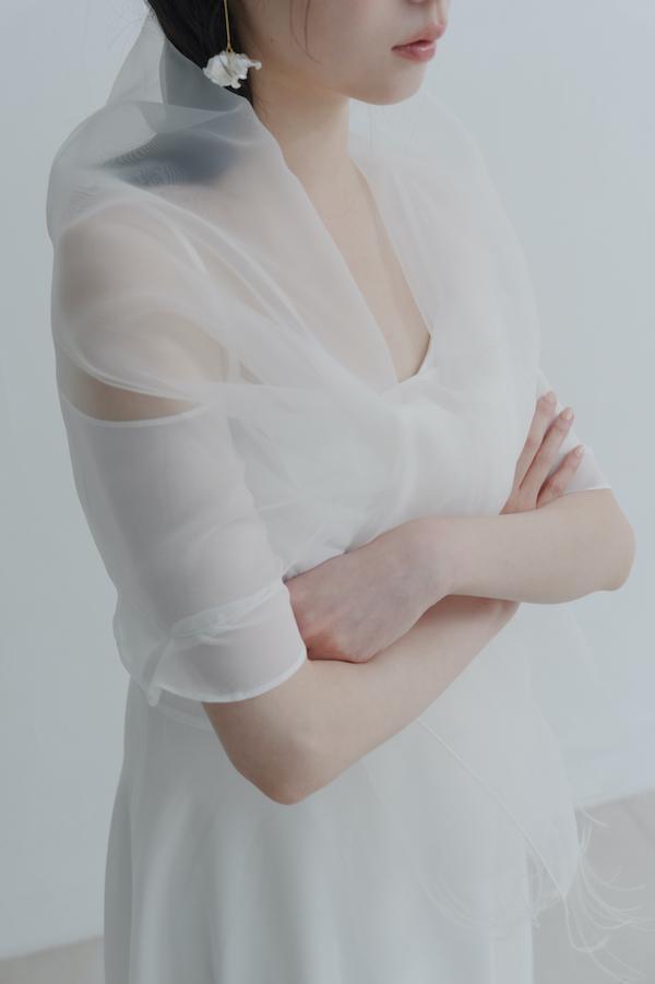 歐根紗毛邊鬚鬚絲巾(白) 