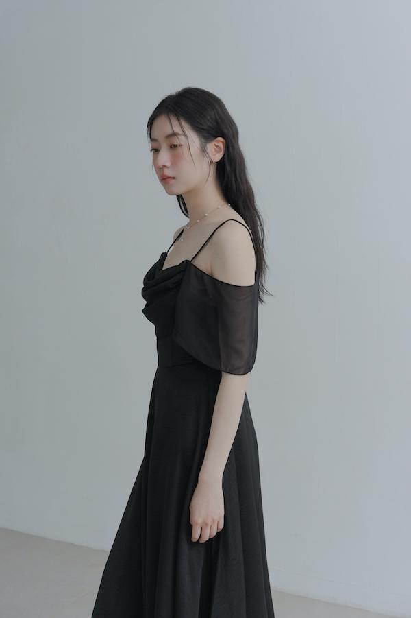垂領卡肩雪紡洋裝(黑) 