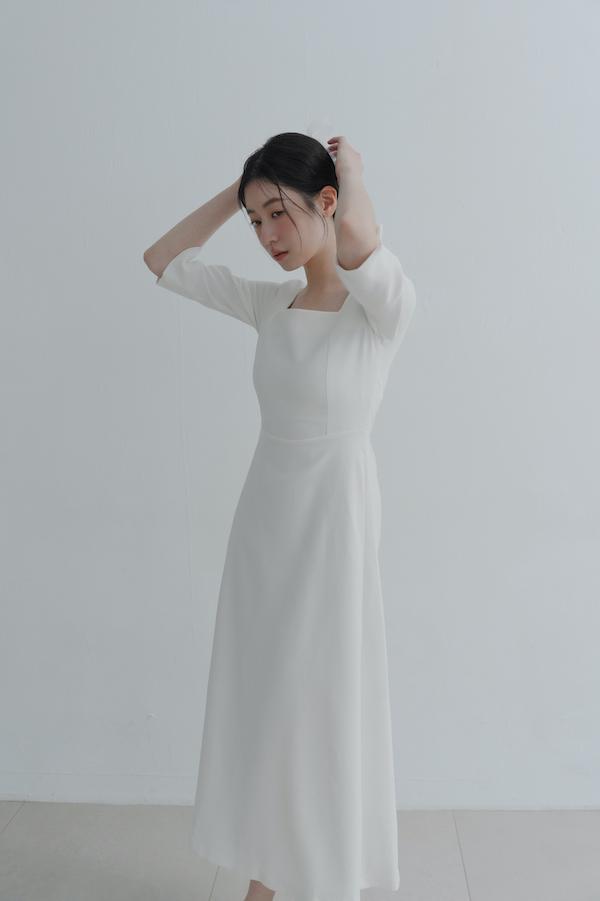 法式方領五分袖輕婚紗(白) 