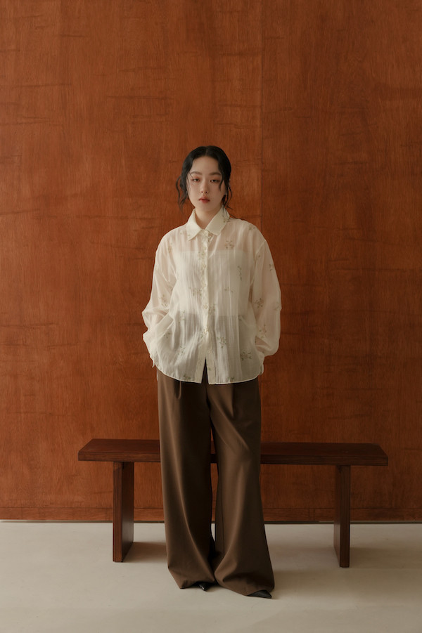 田園花樣天絲透肌上衣(白) 