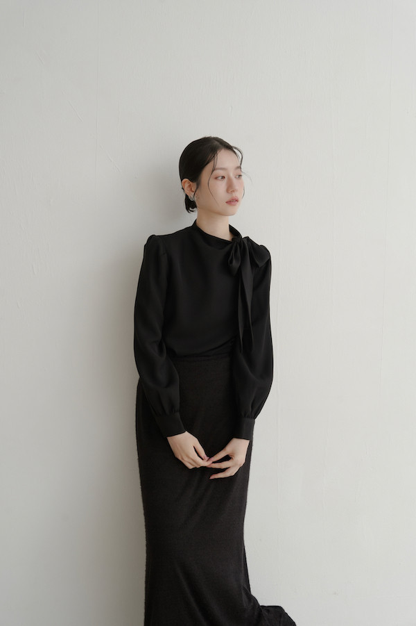 下擺蕾絲彈性長裙(黑) 