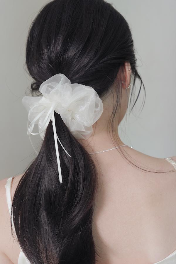 光澤歐根紗蝴蝶結髮圈(黑/白) 
