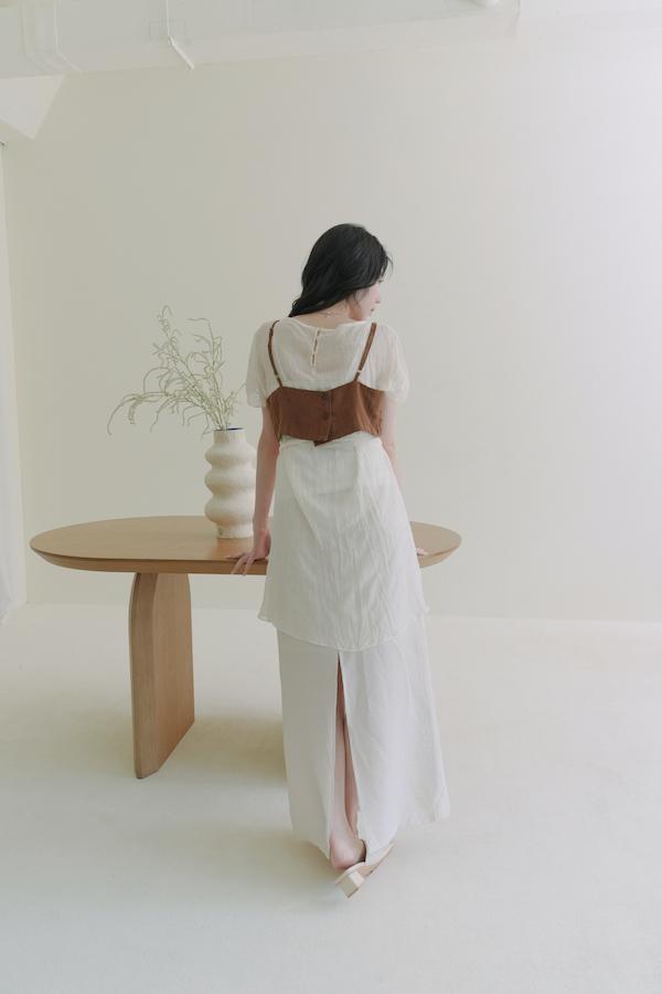 【SALE】鬚鬚毛邊紋理外罩小背心(咖) 
