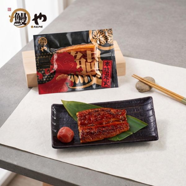 半切蒲燒鰻即食包100g 大江戶町鰻屋,大漁美味廚房,大漁美味廚房網購,大江戶町鰻魚線上訂購,半切蒲燒鰻,蒲燒鰻即食包,小包裝鰻魚,醬烤鰻魚,加熱即食鰻魚,真空包鰻魚100g,個人獨享美食,上班族帶便當推薦,小資囤貨美食,小家庭常備料理,網購團購美食宅配,冷凍鰻魚宅配