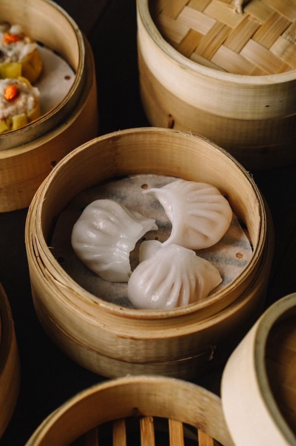 珍珠鮮肉丸 / 鮮蔬魚翅餃 / 水晶鮮蝦餃 / 鮮蝦拌雲吞 珍珠鮮肉丸,鮮蔬魚翅餃,鮮蝦燒賣,綜合三品,溫體豬,港式,
水晶鮮蝦餃,鮮蝦拌雲吞