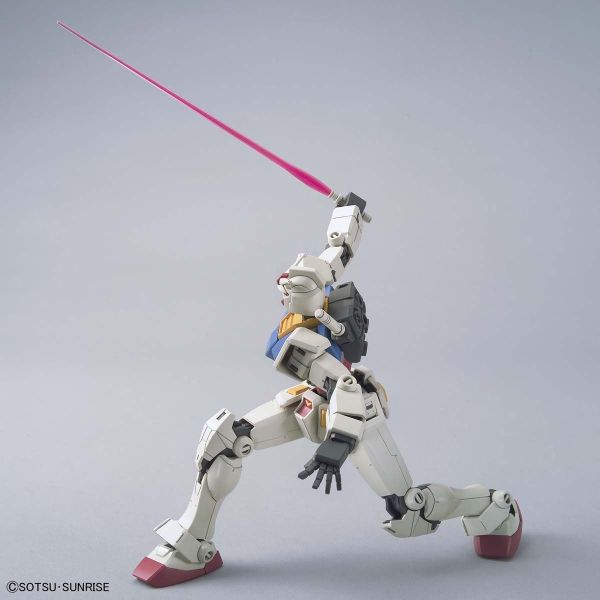 萬代 HG 1/144 RX-78-02 鋼彈 [BEYOND GLOBAL] 