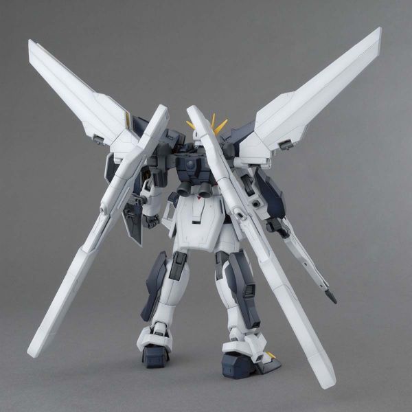 萬代 MG 1/100 雙X鋼彈 