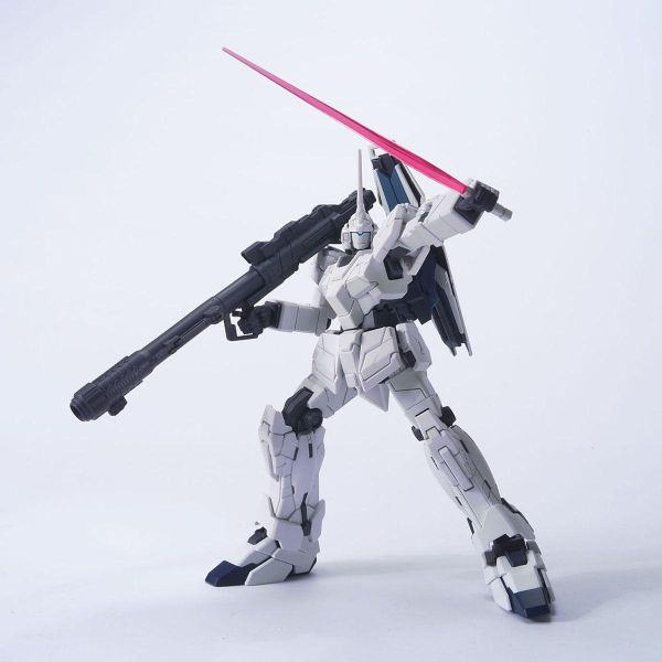 萬代 HGUC #101 1/144 獨角獸鋼彈 獨角獸模式 