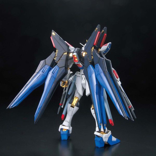 萬代 MG 1/100 攻擊自由限定版 