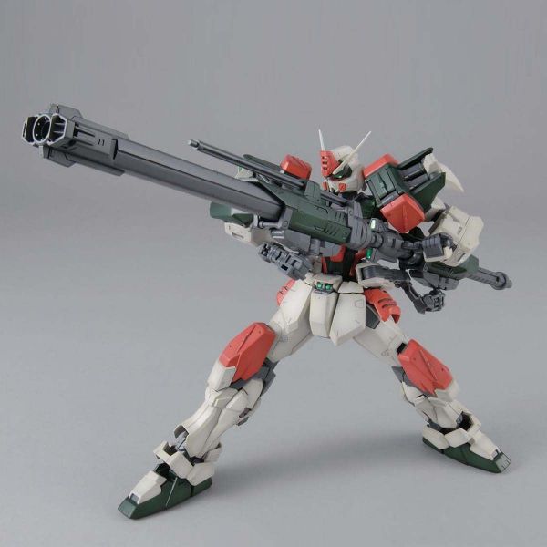 萬代 MG 1/100 暴風鋼彈 