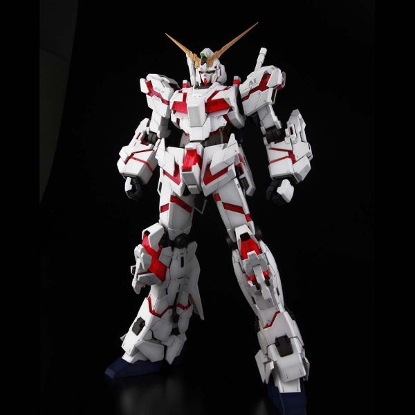 萬代 PG 1/60 獨角獸鋼彈 