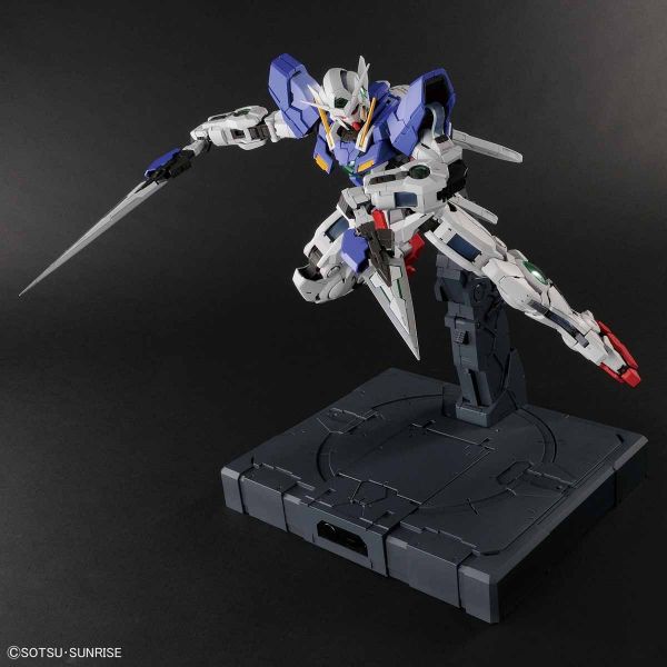 萬代 PG 1/60 能天使鋼彈 GN-001 