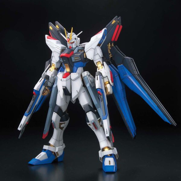 萬代 MG 1/100 攻擊自由限定版 