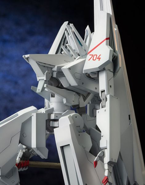 壽屋 1/100 一七式衛人白月改 繼衛 組裝模型 