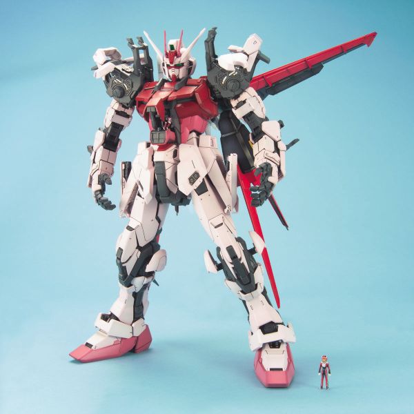 萬代 PG 1/60 嫣紅攻擊鋼彈+空中霸者 
