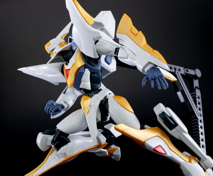 萬代 HG 1/35 Code Geass 反叛的魯路修 蘭斯洛特 阿爾比昂 