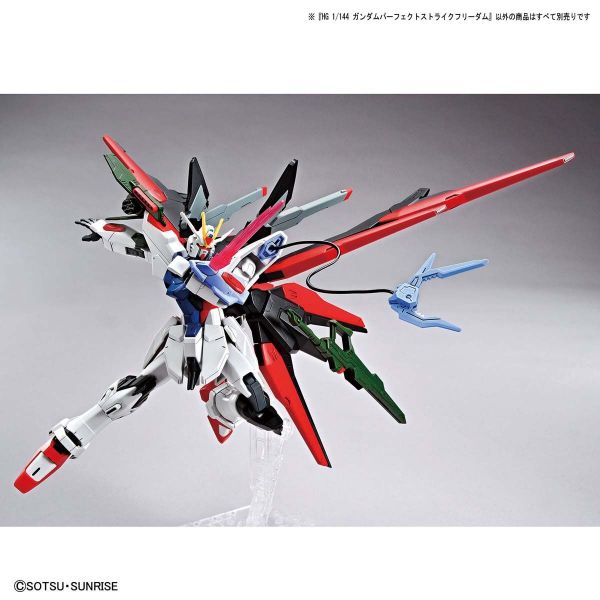 萬代 HG 1/144 全備型攻擊自由鋼彈 
