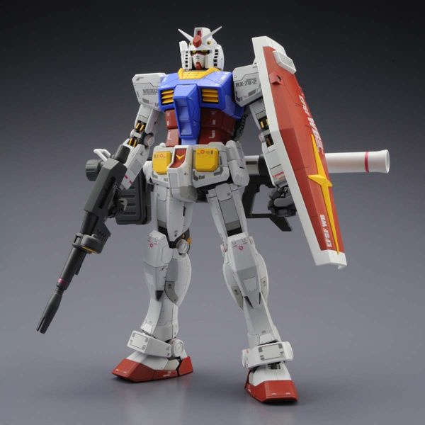 萬代 MG1/100 RX-78-2 Ver 3.0 
