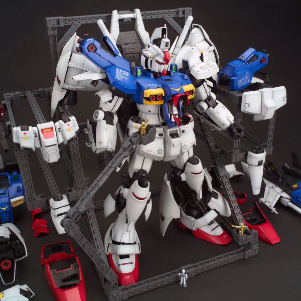 萬代 PG 1/60 鋼彈試作1號機/全方位推進型 (鋼彈GP01/Fb) 
