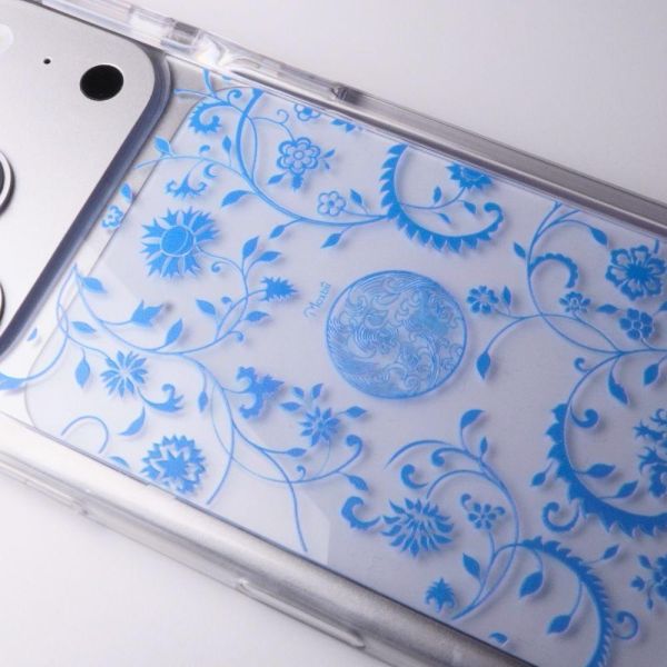 Moxbii經典原創系列 青花瓷 彩雕防摔殼 青花瓷,東方風,古典風,藝術美學,花卉手機殼,彩雕手機殼,彩繪手機殼,設計款手機殼,防摔手機殼,極空戰甲,透明殼,casetify,UAG,DEVILCASE