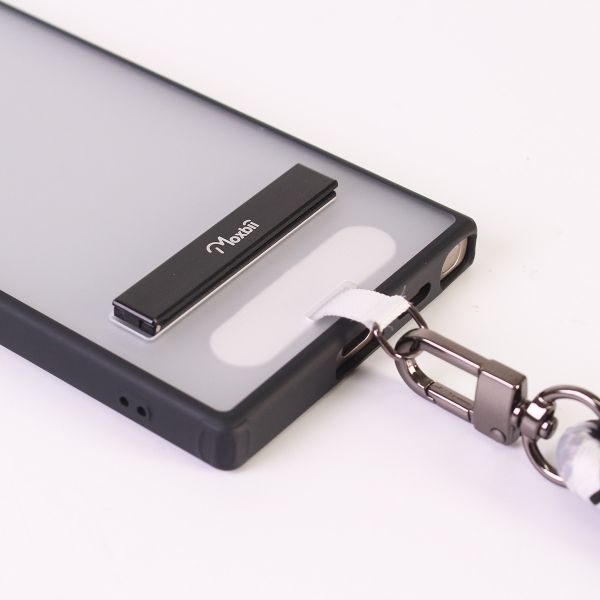 MATTO系列 Samsung Galaxy S25 Ultra 支架+掛片保護殼 【Moxbii 嚴選】 Galaxy S25 Ultra,S25U支架保護殼,S25U掛繩手機殼,三星保護殼,Samsung保護殼,S25U防摔殼,S25U透明殼,犀牛盾,UAG,圖拉斯,Devilcase,casetify