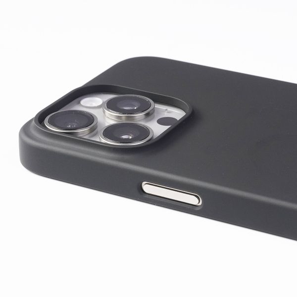 Apple iPhone 15 Pro SORA 超薄保護殼 moxbii,iphone超薄殼,15pro超薄殼,15pro磁吸殼,15pro透明殼,超薄保護殼,不變黃保護殼,透明磁吸殼,超薄手機殼,casefinite,uag,犀牛盾,devilcase,casetify