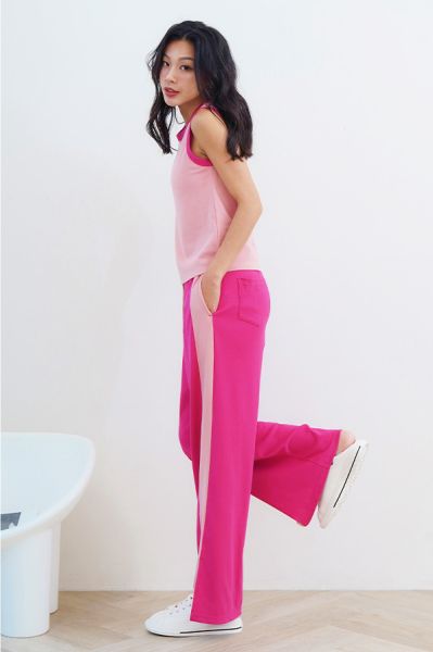 JUNE COLOR-BLOCK PANTS caratiga、紗棉針織布、不對稱設計、嘻哈、撞色、顯瘦、運動時尚、舒適透氣、寬版、