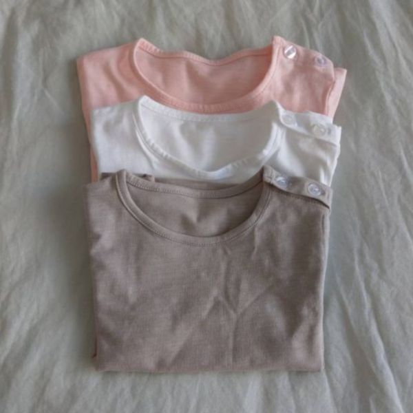 素面肩釦T-SHIRT 