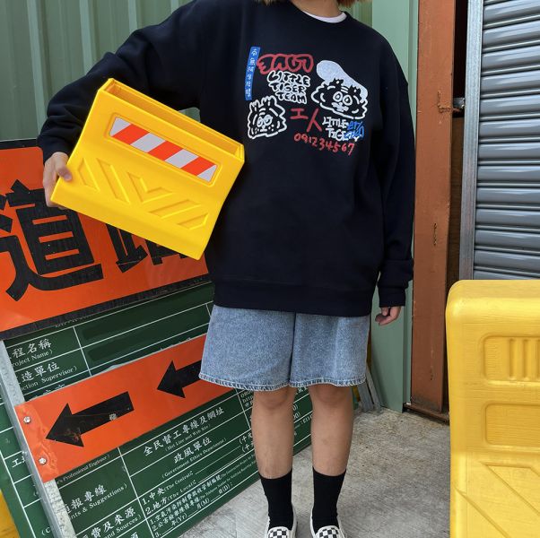 合法的塗鴉t-shirt跟大學tee 塗鴉, tshirt, 大學tee