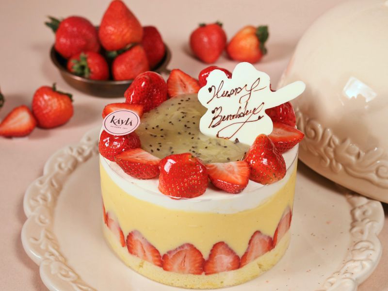 【草莓季限定】草莓芙蓮-訂購請撥打電話洽詢門市 