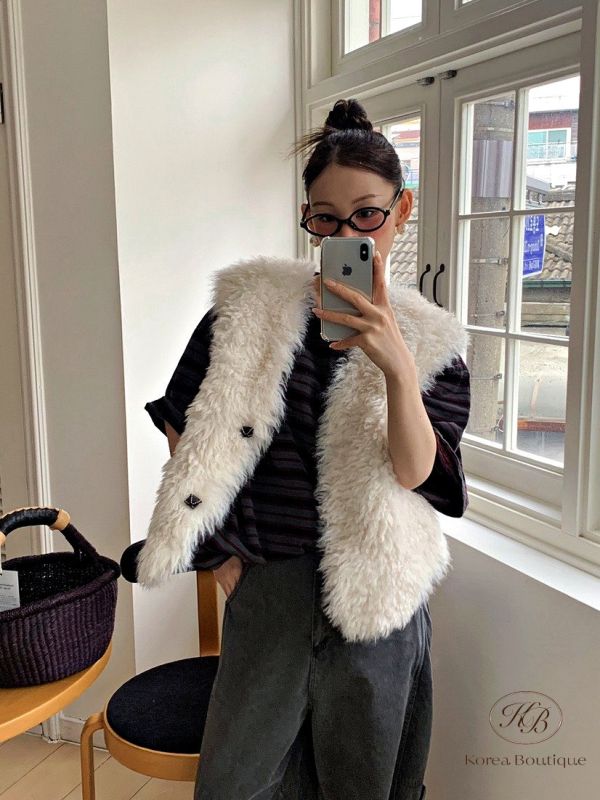 FWKR50 冬季 雪白毛毛背心 穿上去立馬可愛加分 