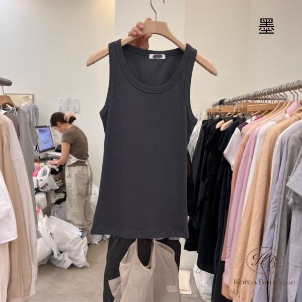 Kr10 夏裝 本體質感很好很舒服的背心 