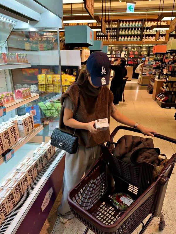 Fw444 冬季 真的好時髦的皮草背心 