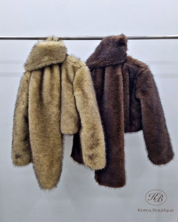 FWKR114N 冬季 短版皮草大衣 