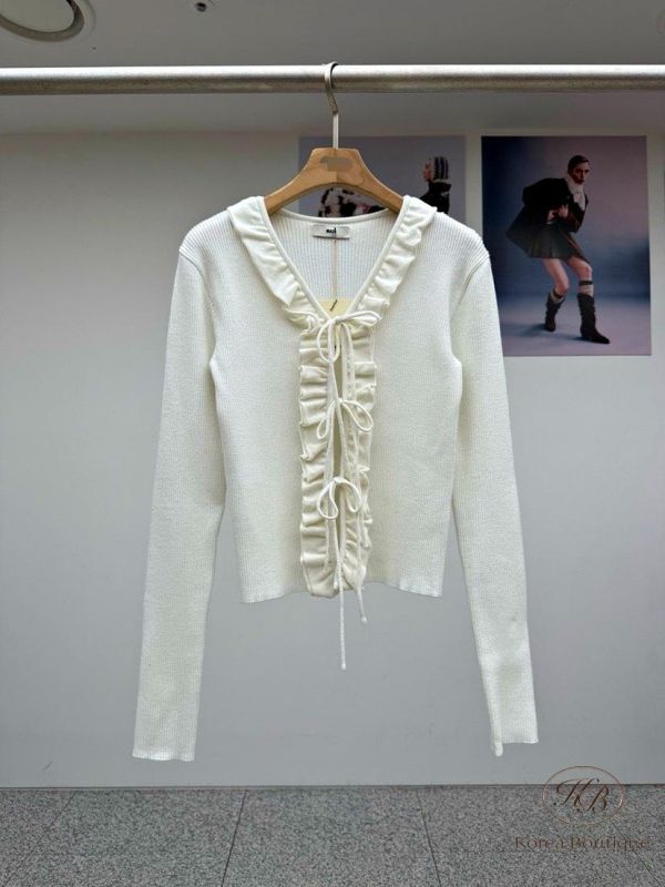 SS91 春季 荷葉邊設計上衣 