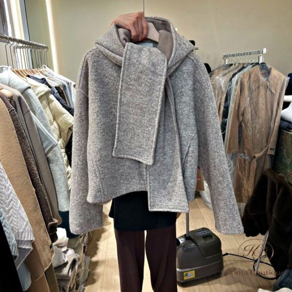 FWKR38 冬季 附上圍巾的短版大衣 