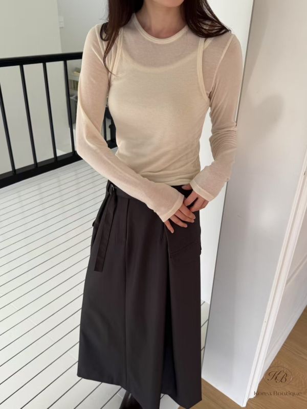Fw21 秋季 天絲質感彈性很好假兩件上衣 