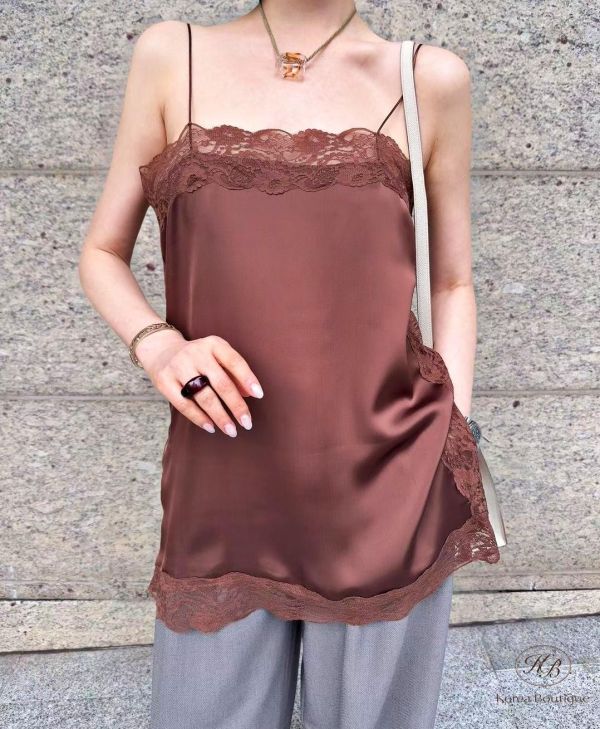 SS135 春季 細節很美的設計家蕾絲長版上衣 也可當洋裝 